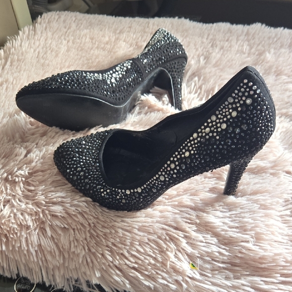 Aldo Shoes - ALDO Crystal-Embellished Black Women's High Heel Pumps Size 8.5